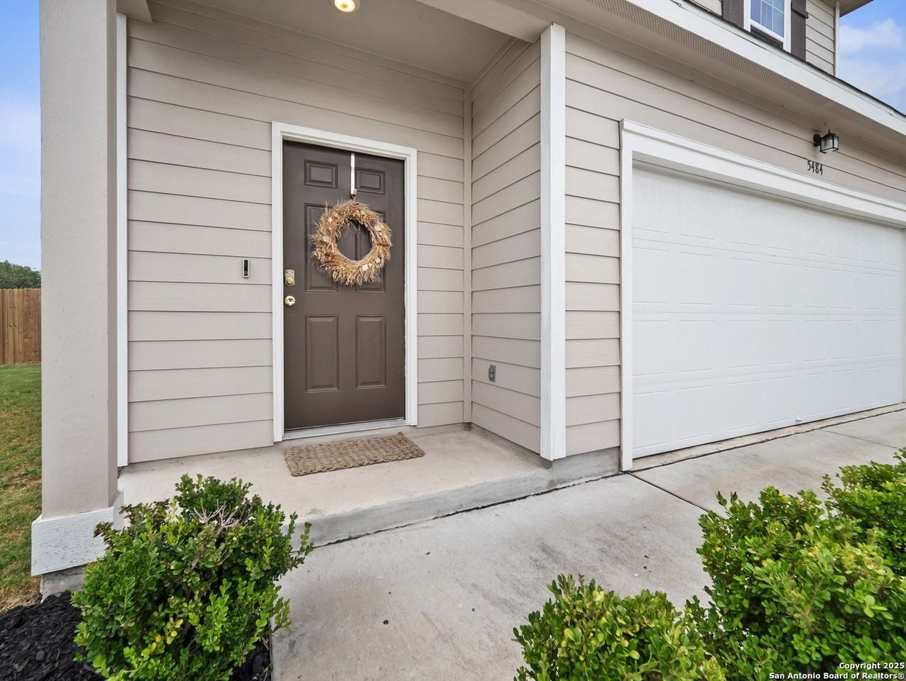 5484 Rue Girard - Photo 2 of 30