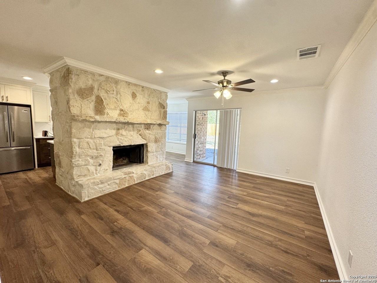 13508 Fawnwood St - Photo 4 of 21