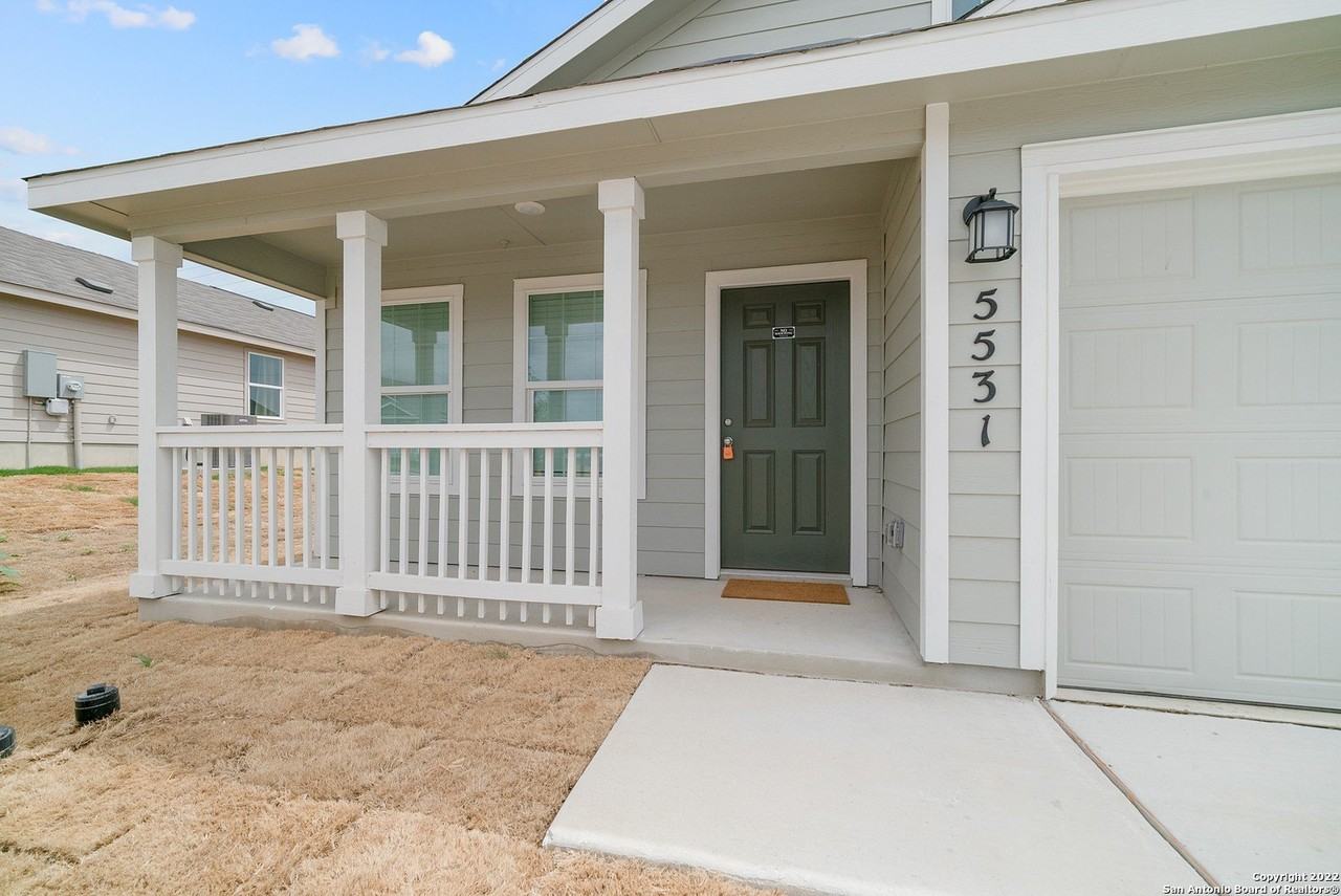 5531 Elm Valley Dr - Photo 4 of 31