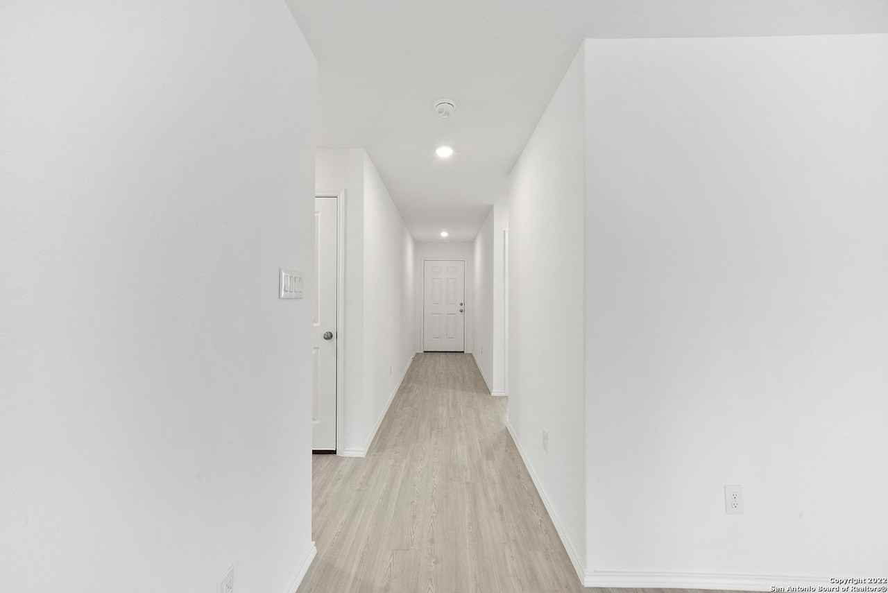 5531 Elm Valley Dr - Photo 5 of 31