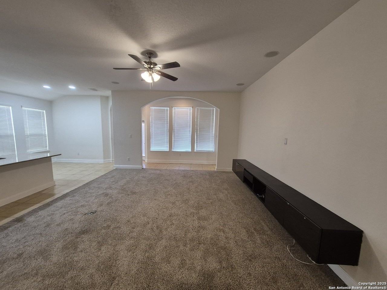 7810 Clayton Creek - Photo 5 of 32