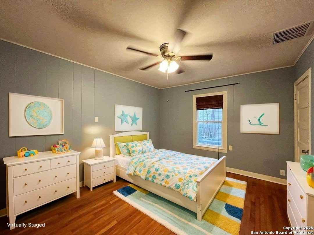 127 Larchmont Dr - Photo 5 of 43