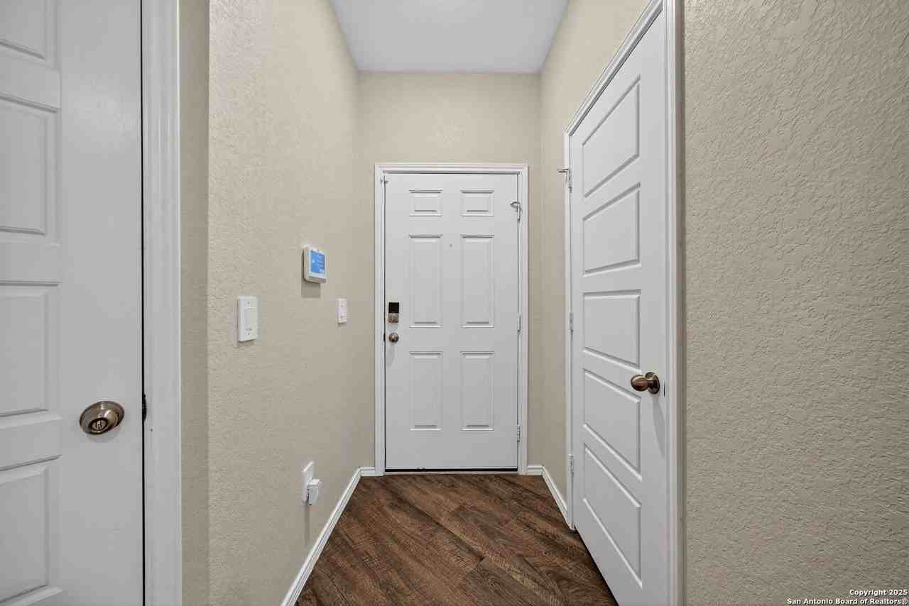 2016 Palmer Pl - Photo 5 of 25