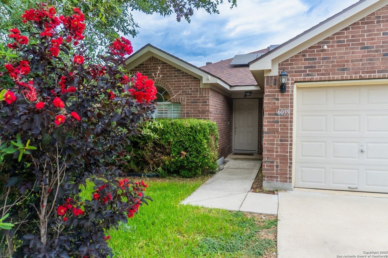 6039 Still Mdw - Photo 2 of 29