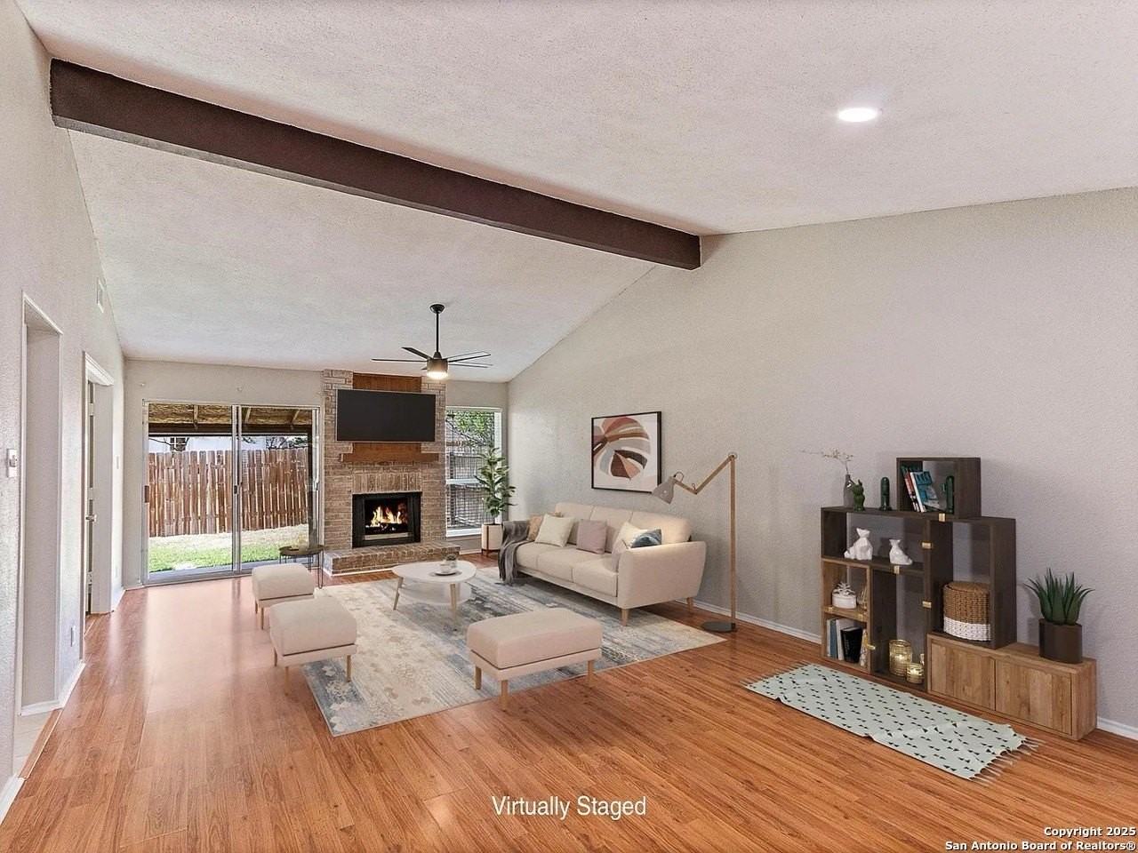 717 Meadow Gate - Photo 7 of 34