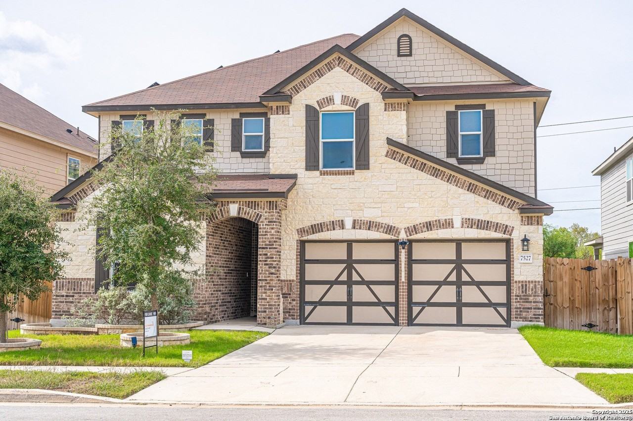 7527 Copper Dawn - Photo 2 of 49