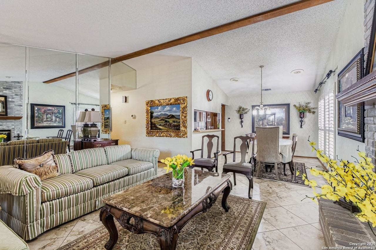 1918 Lotus Blossom St - Photo 3 of 27