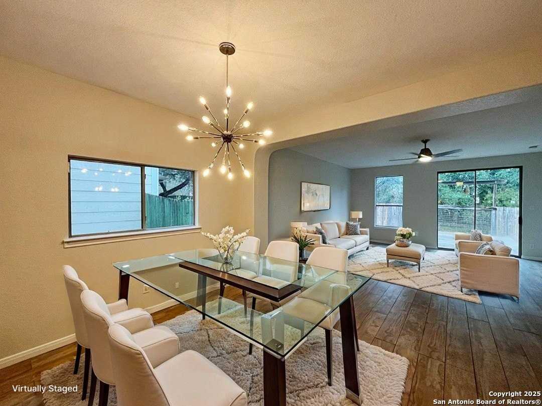 317 Sandy Shl - Photo 3 of 50