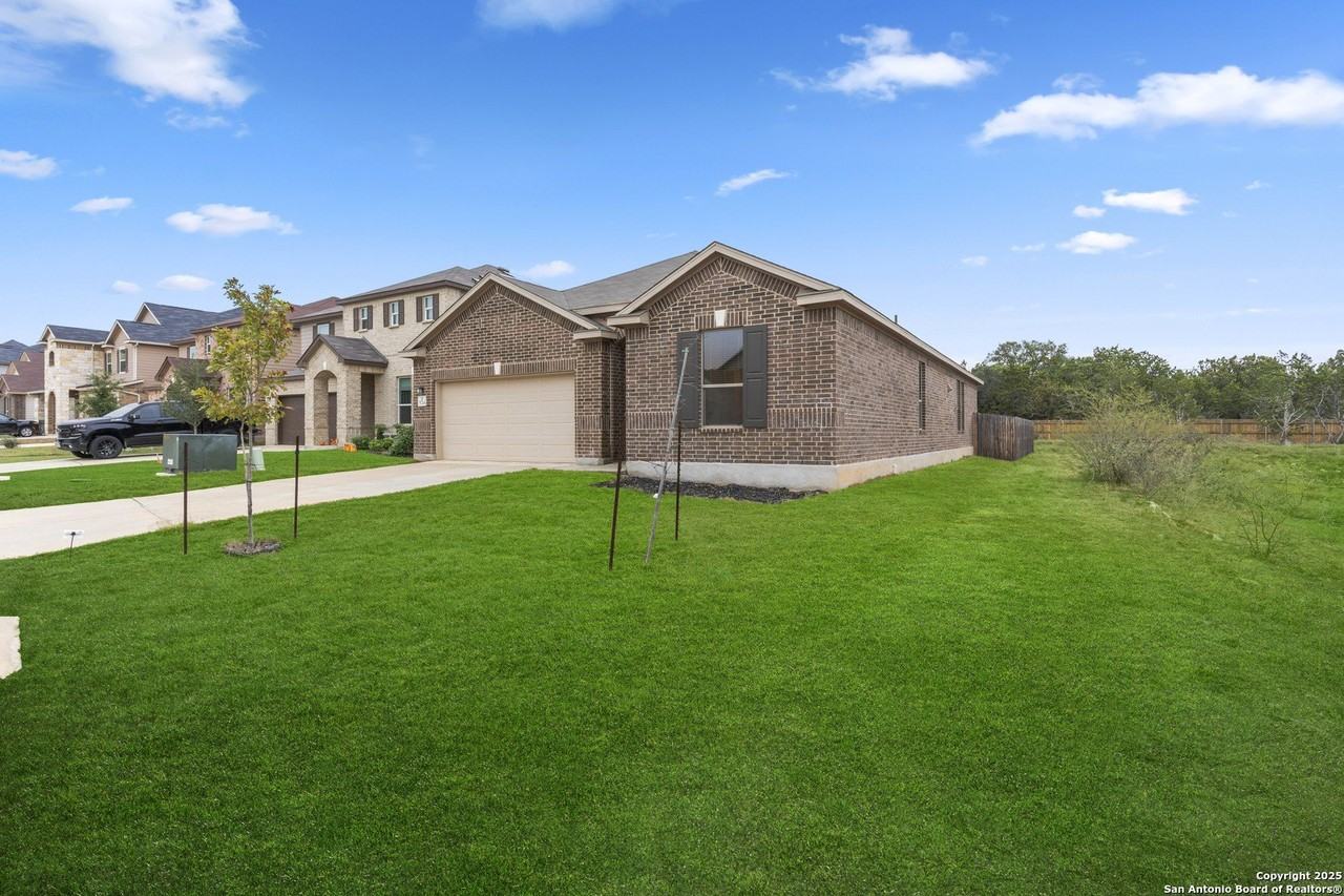 5714 Agave Spine - Photo 2 of 22