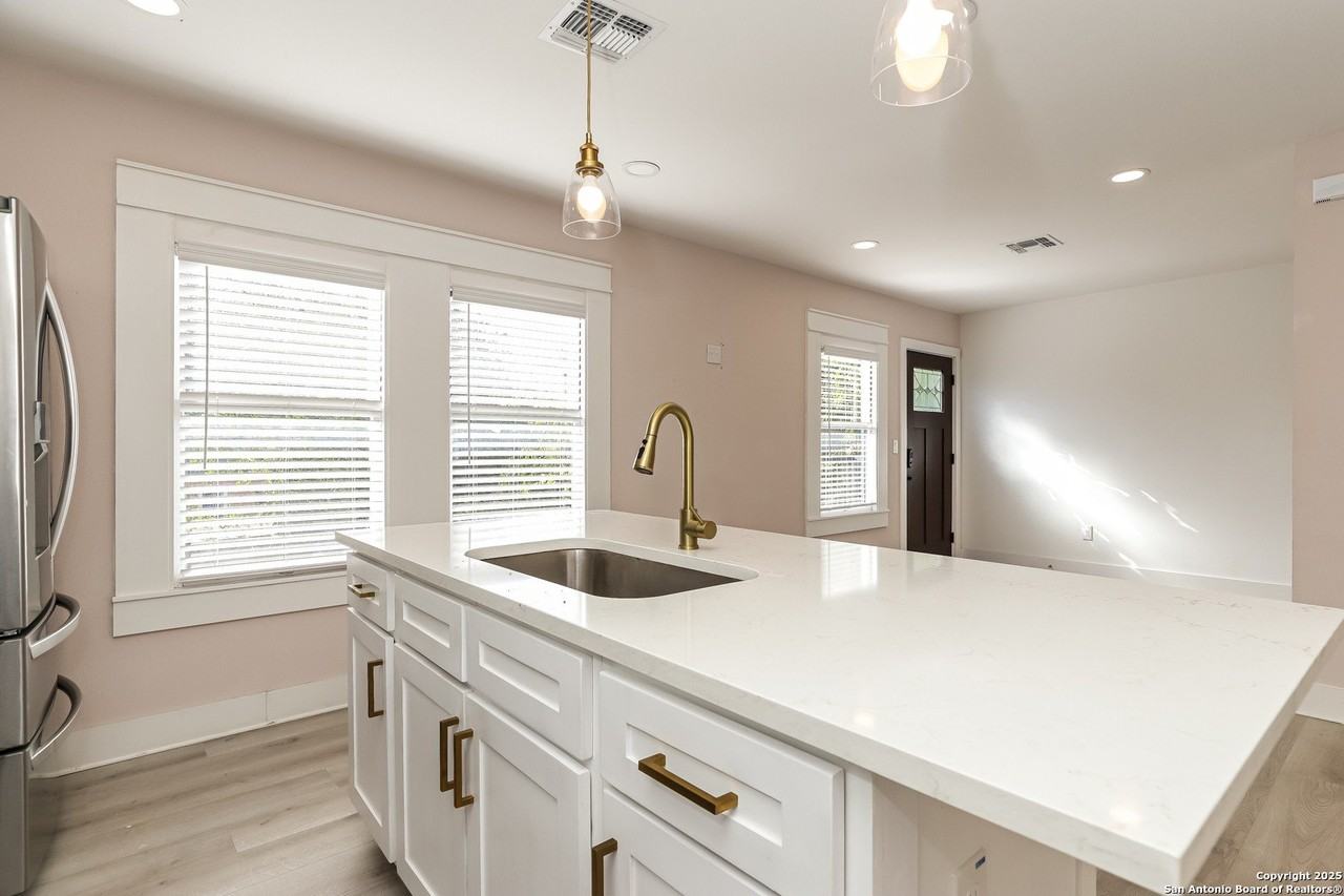 120 East Magnolia Avenue #202 - Photo 5 of 16