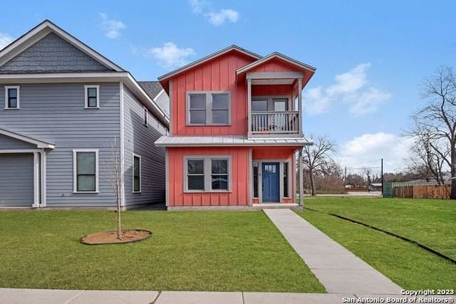 1910 E Houston St Bldg 4 - Photo 2 of 30