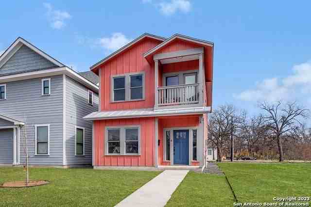 1910 E Houston St Bldg 4 - Photo 3 of 30