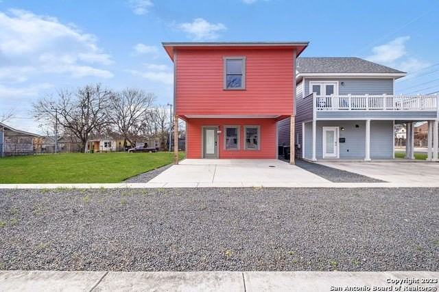 1910 E Houston St Bldg 4 - Photo 5 of 30