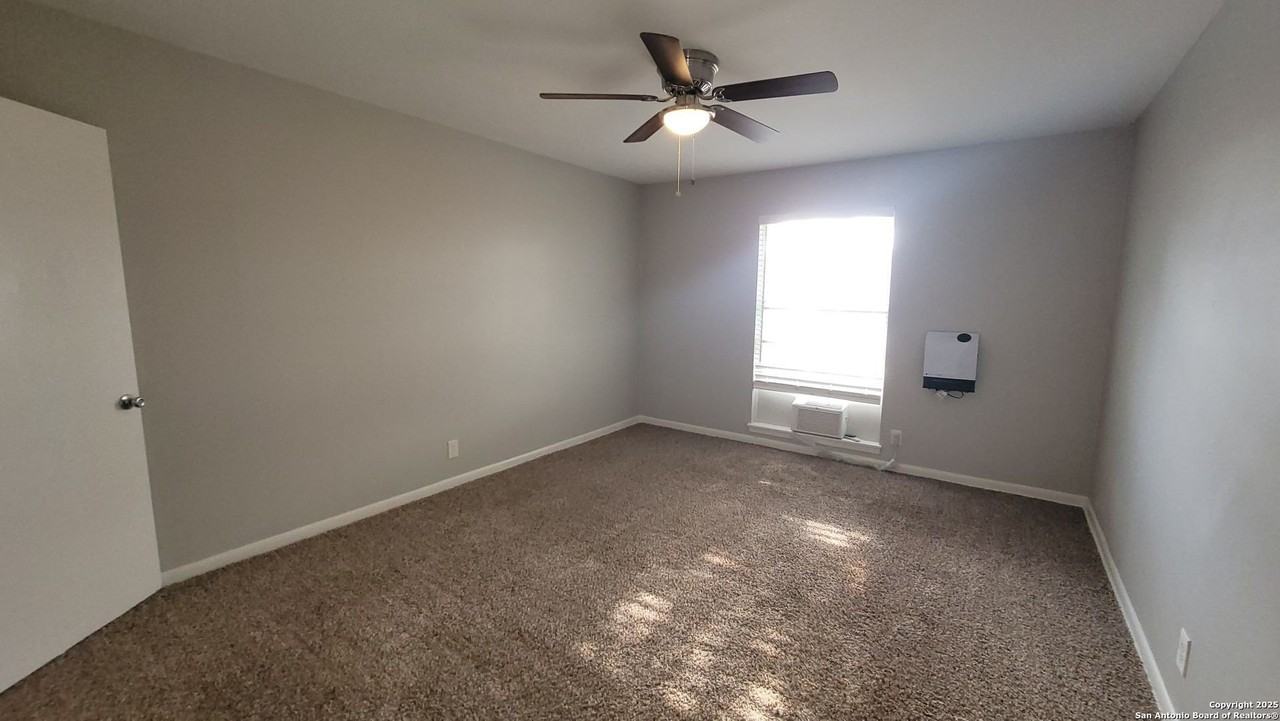 122 San Angelo - Photo 4 of 15