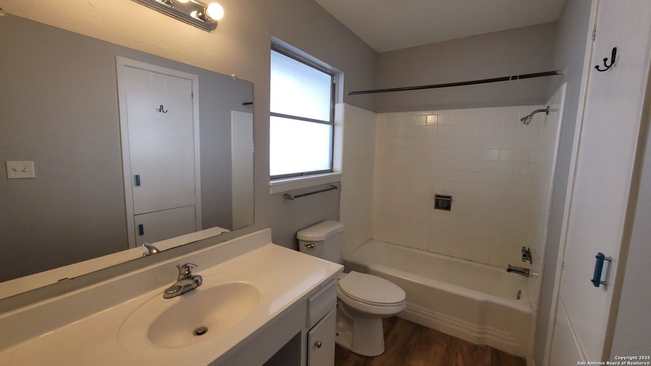 122 San Angelo - Photo 5 of 15