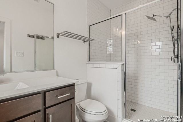 425 East Mistletoe Avenue #200 - Photo 7 of 11