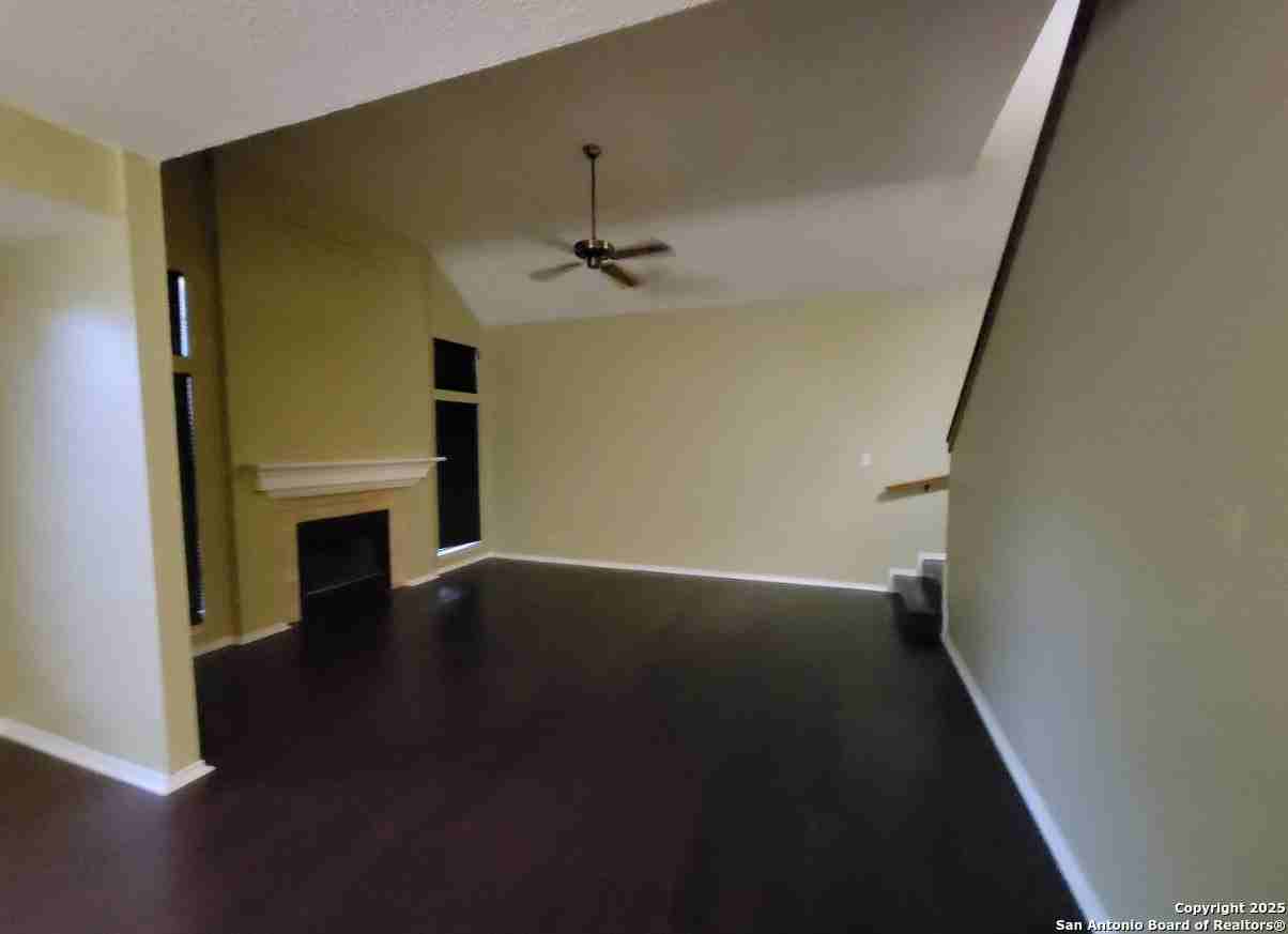 San Antonio - Photo 4 of 26