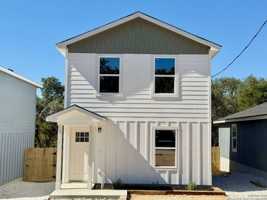 featured image of 701 Burr Oak Lane