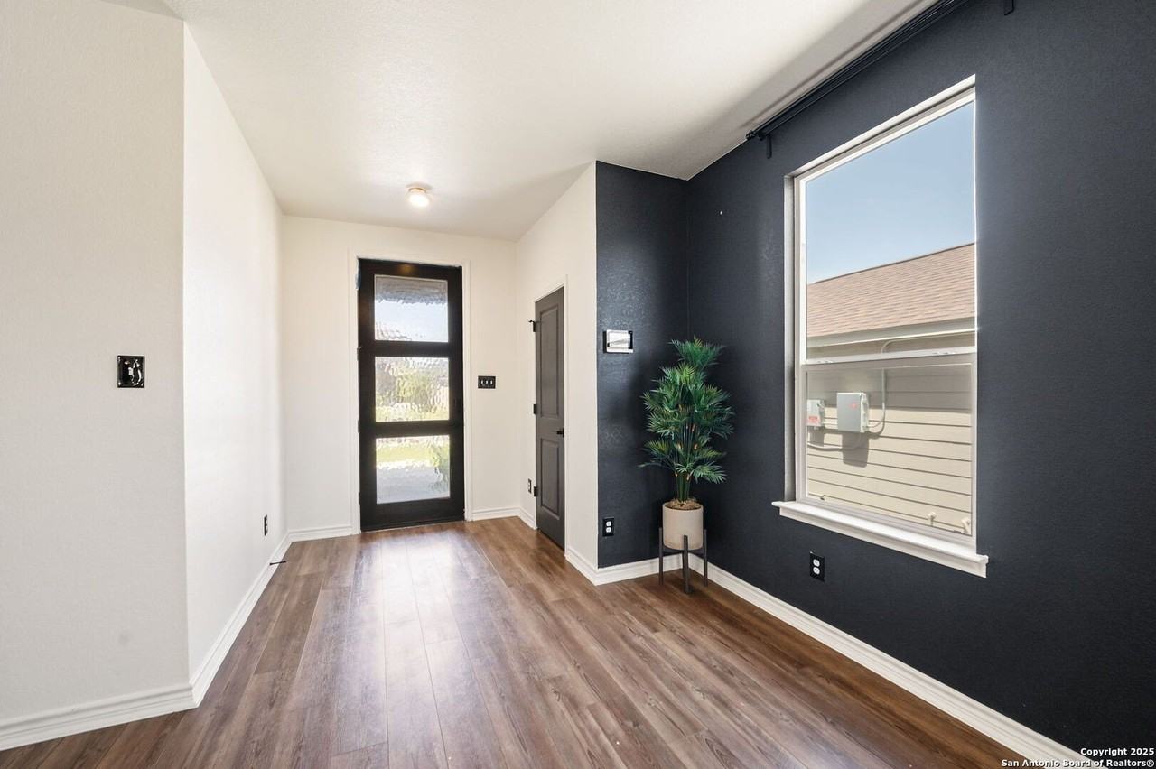 11726 Midnight Rain - Photo 5 of 33