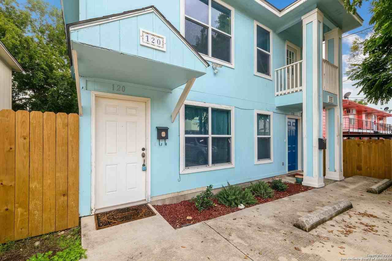 120 Andrews - Photo 3 of 26