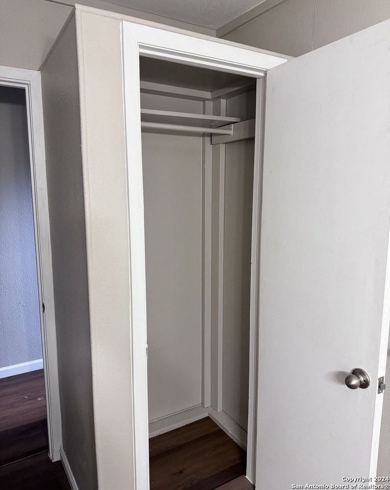 Donore Circle #21 - Photo 4 of 9