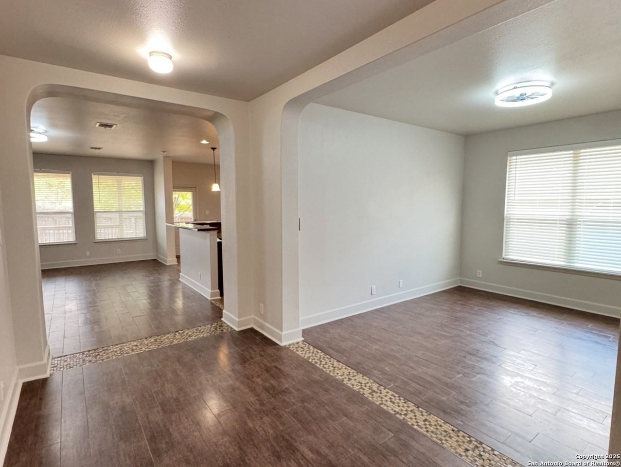 1011 Orchid Grove - Photo 3 of 8