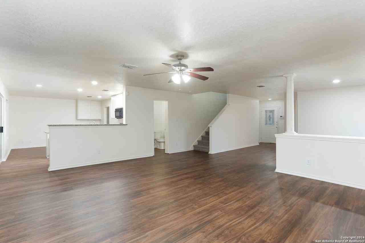 7922 Horse Holw - Photo 5 of 23