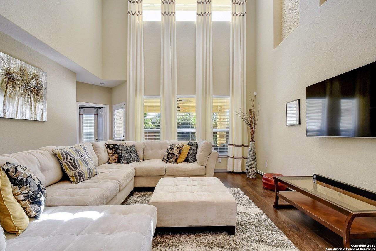 7830 Cool Spring Drive - Photo 6 of 35