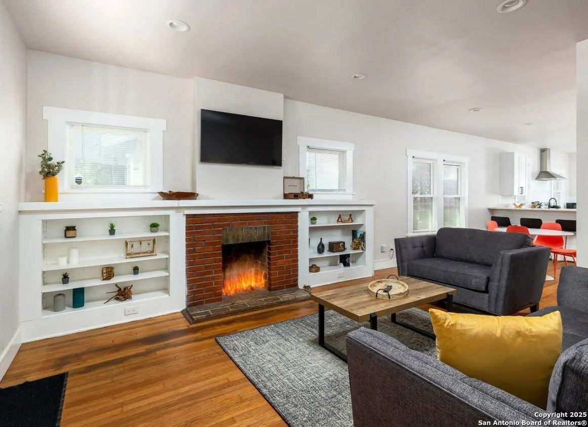 451 E French Pl - Photo 2 of 24