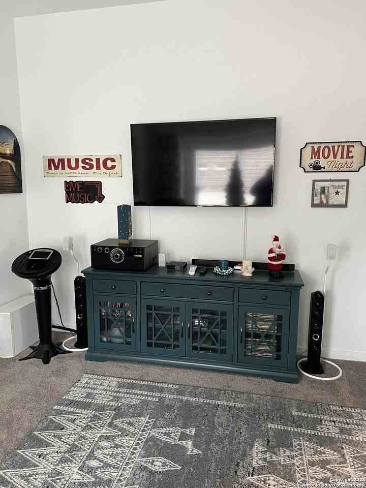 31782 Nimbus Dr - Photo 4 of 12