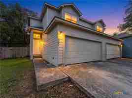 featured image of 867 Sagewood Trail