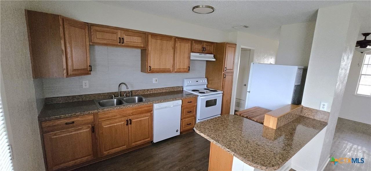 801 N 19th St - Photo 5 of 15