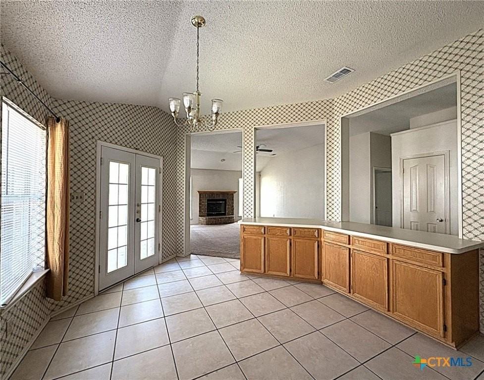 607 Ottawa Dr - Photo 5 of 24