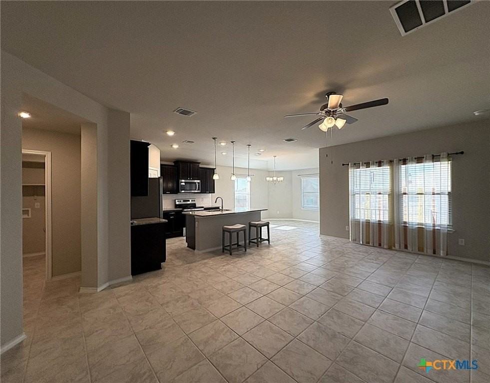 2418 Corradino St - Photo 5 of 21