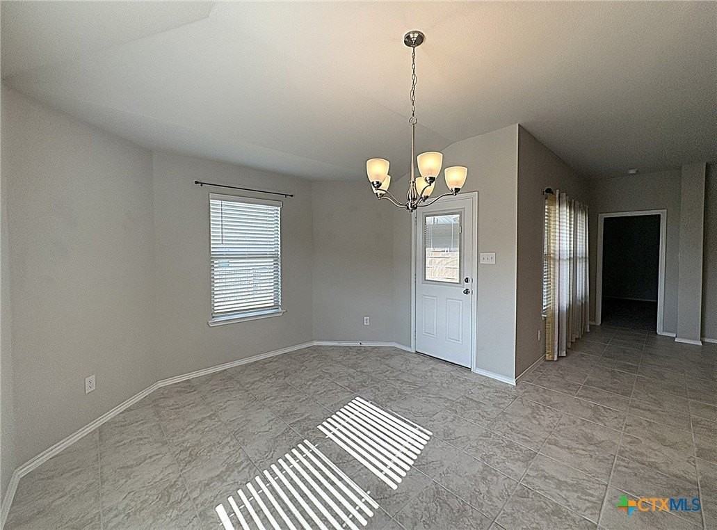 2418 Corradino St - Photo 7 of 21