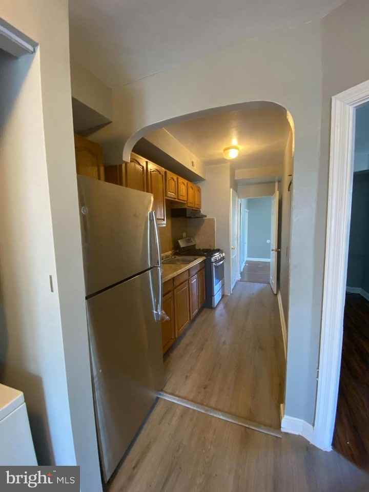 1324 Adams Street Northeast - Photo 7 of 22
