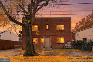 featured image of 3207 11th Pl Se Apt 3 #3