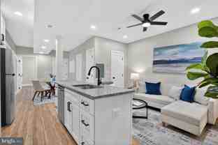 212 36th Street Northeast #3 - Photo 1 of 1