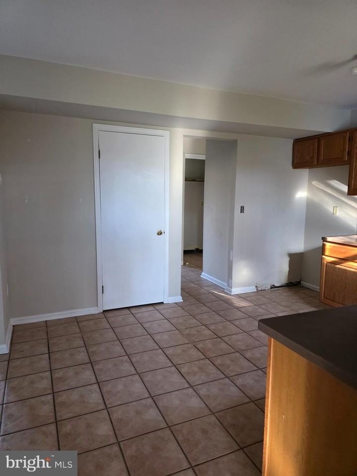 11 Acapella Court - Photo 7 of 24