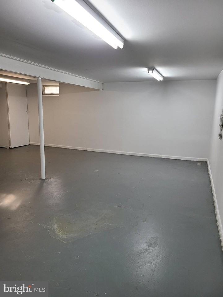 6258 Tamar Dr - Photo 7 of 10