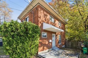 featured image of 2803 Keating Street