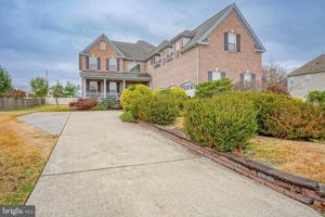 featured image of 142 White Cedar Dr