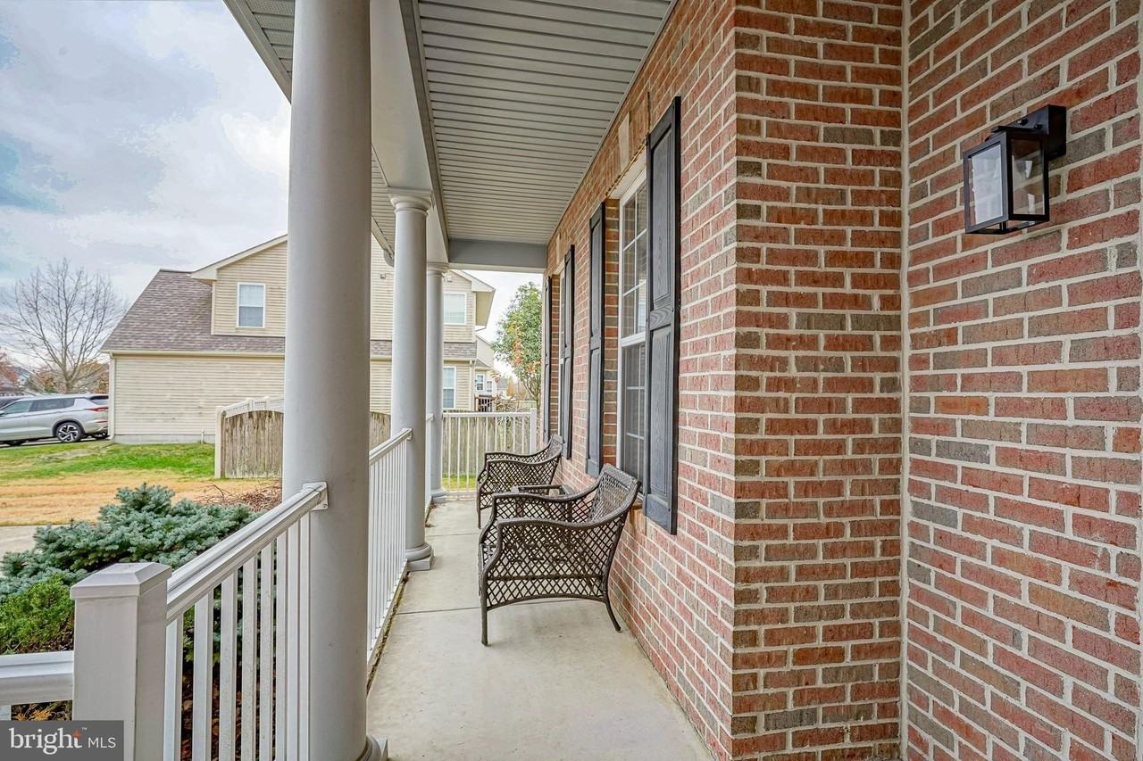 142 White Cedar Dr - Photo 4 of 46