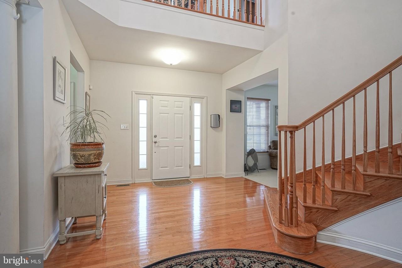 142 White Cedar Dr - Photo 6 of 46