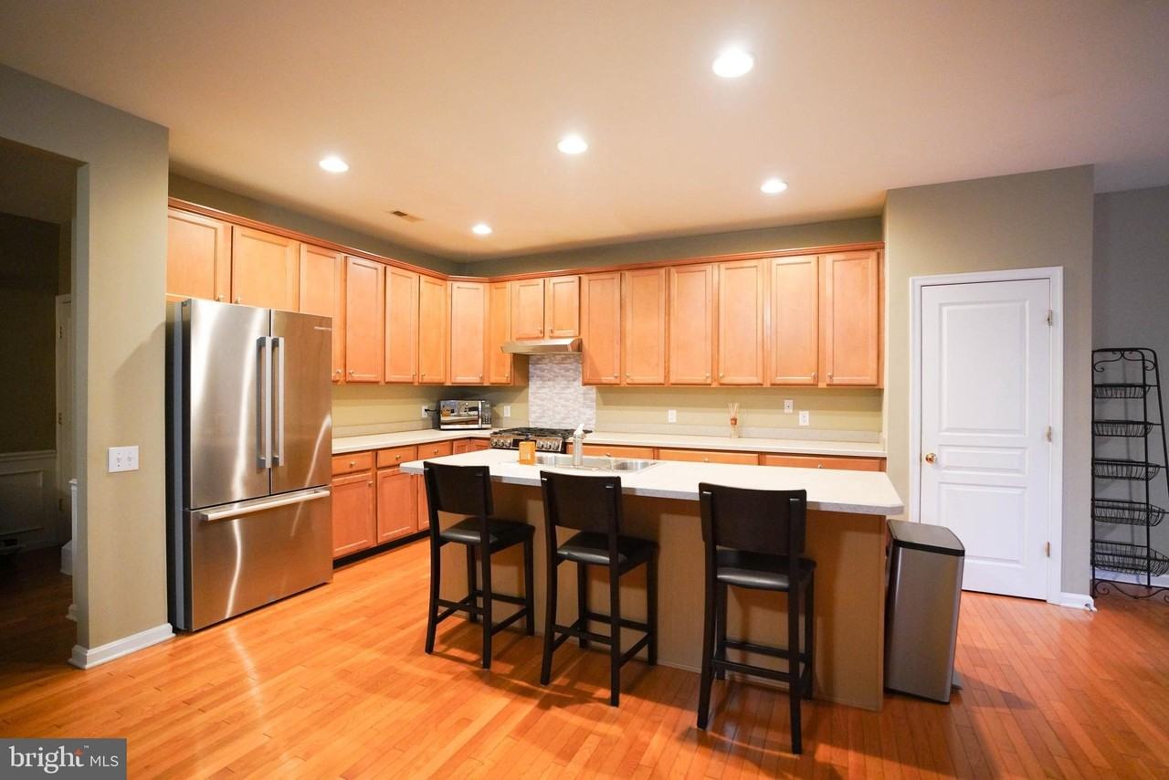 652 Churchill Road - Photo 6 of 22