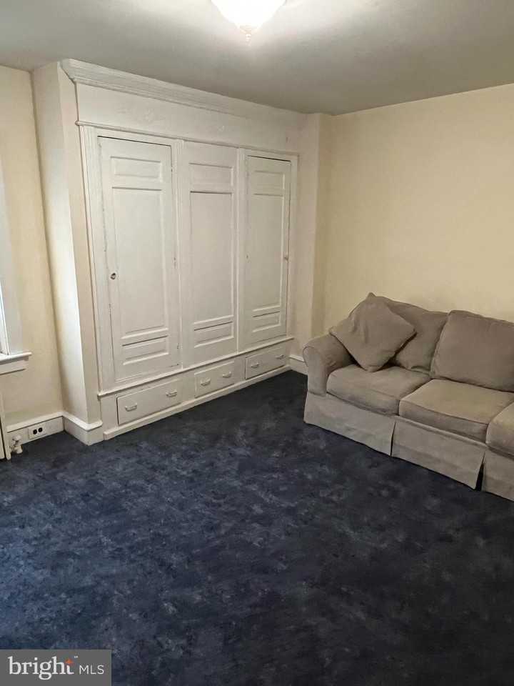 615 615 WEST Avenue unit: 2Nd Floor #2ndFL - Photo 6 of 8