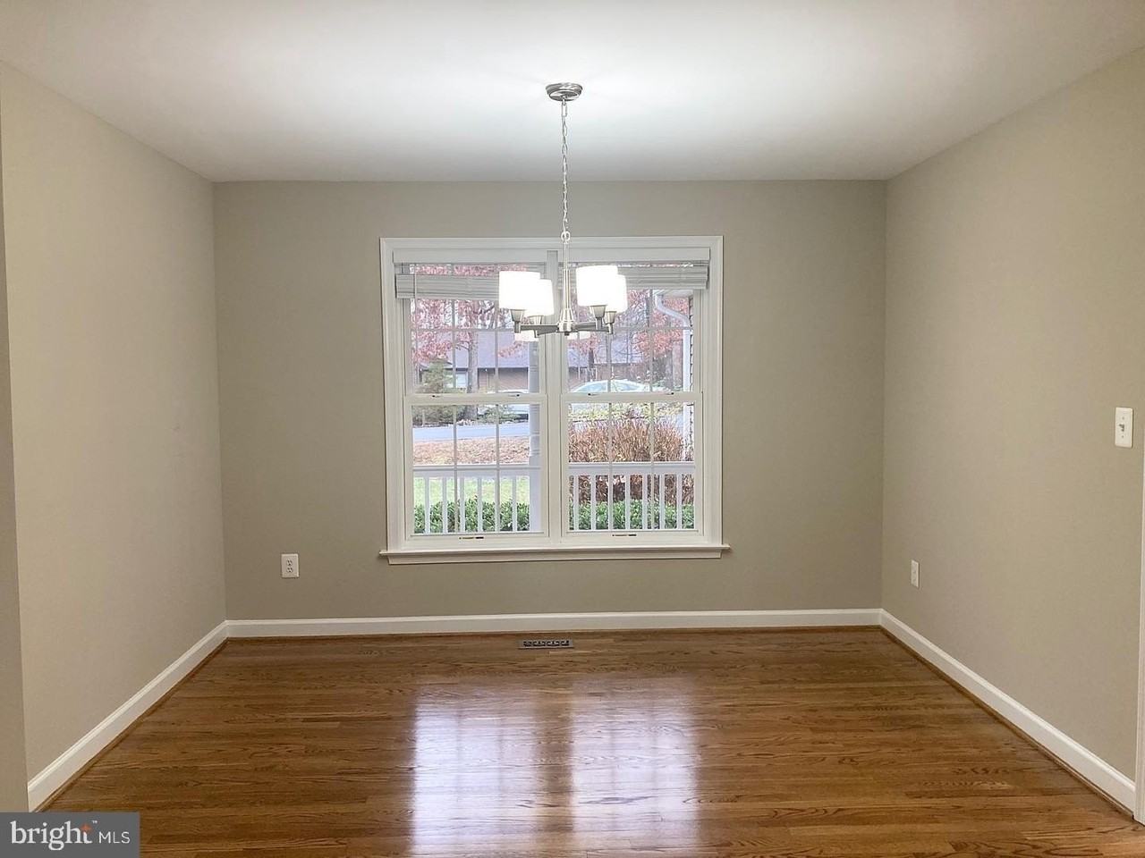 3002 Lakeview Pkwy - Photo 7 of 18