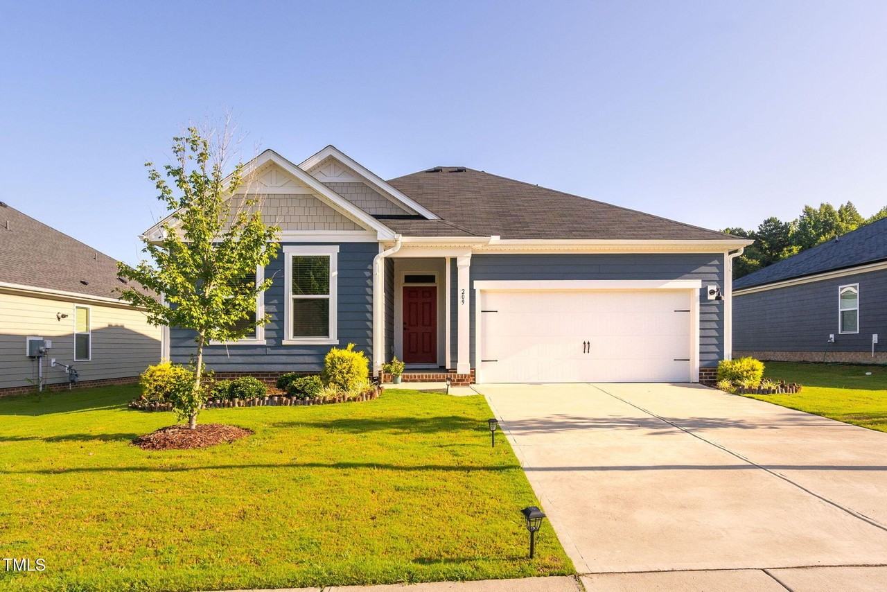 209 Potomac River St