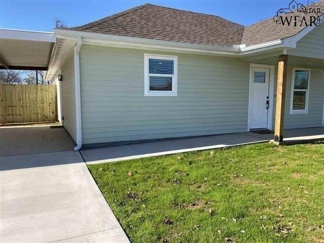 1014 Bishop Rd - Photo 3 of 18