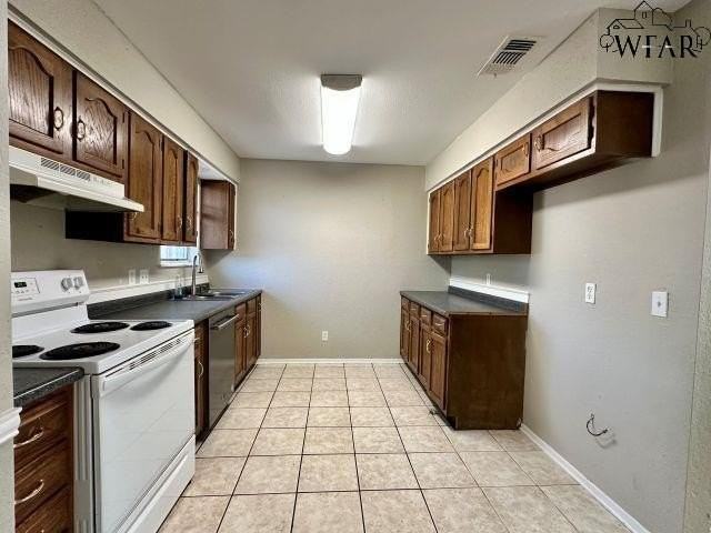 5006 Kingston Dr - Photo 5 of 16